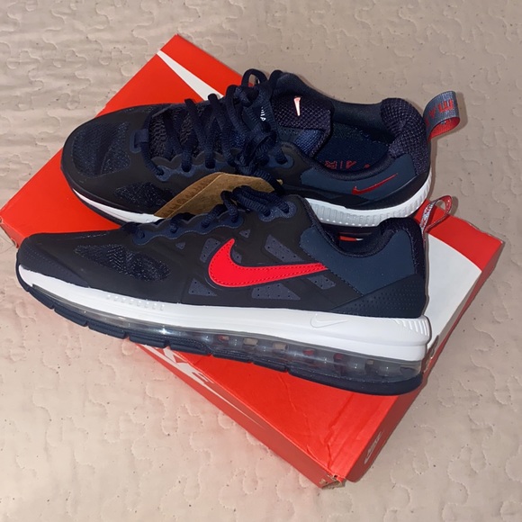 AIR MAX GENOME NEW WITH OG ALL - Picture 2 of 8
